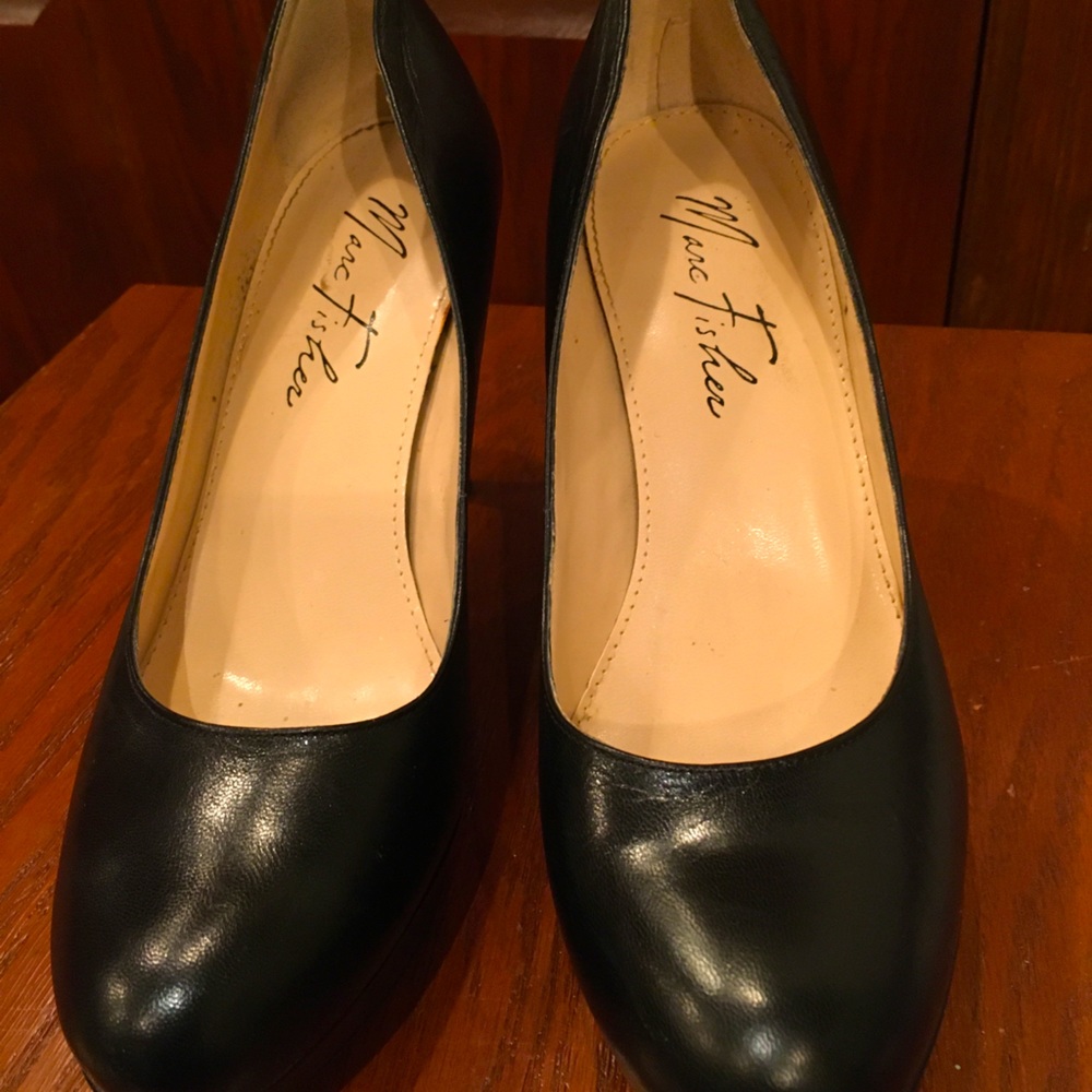 Marc Fisher Heels in black